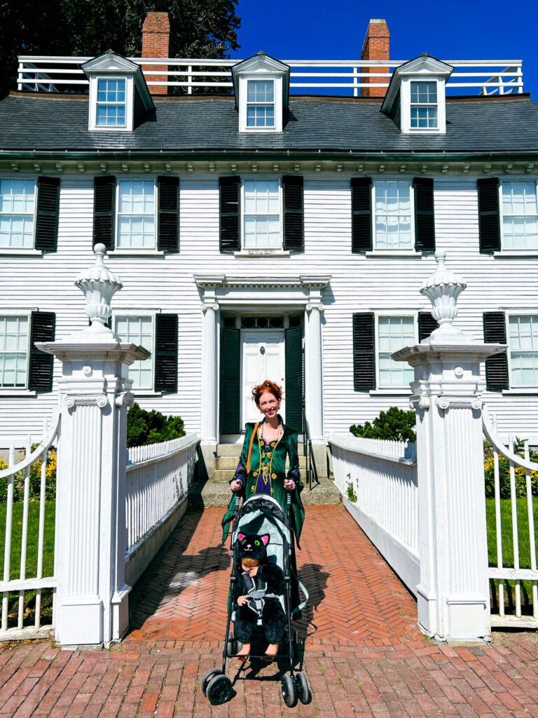 Alison’s house from Hocus Pocus in Salem 